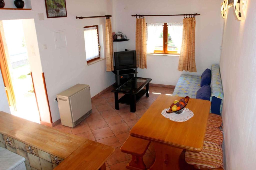 One-Bedroom Holiday Home in Povile I photo 2