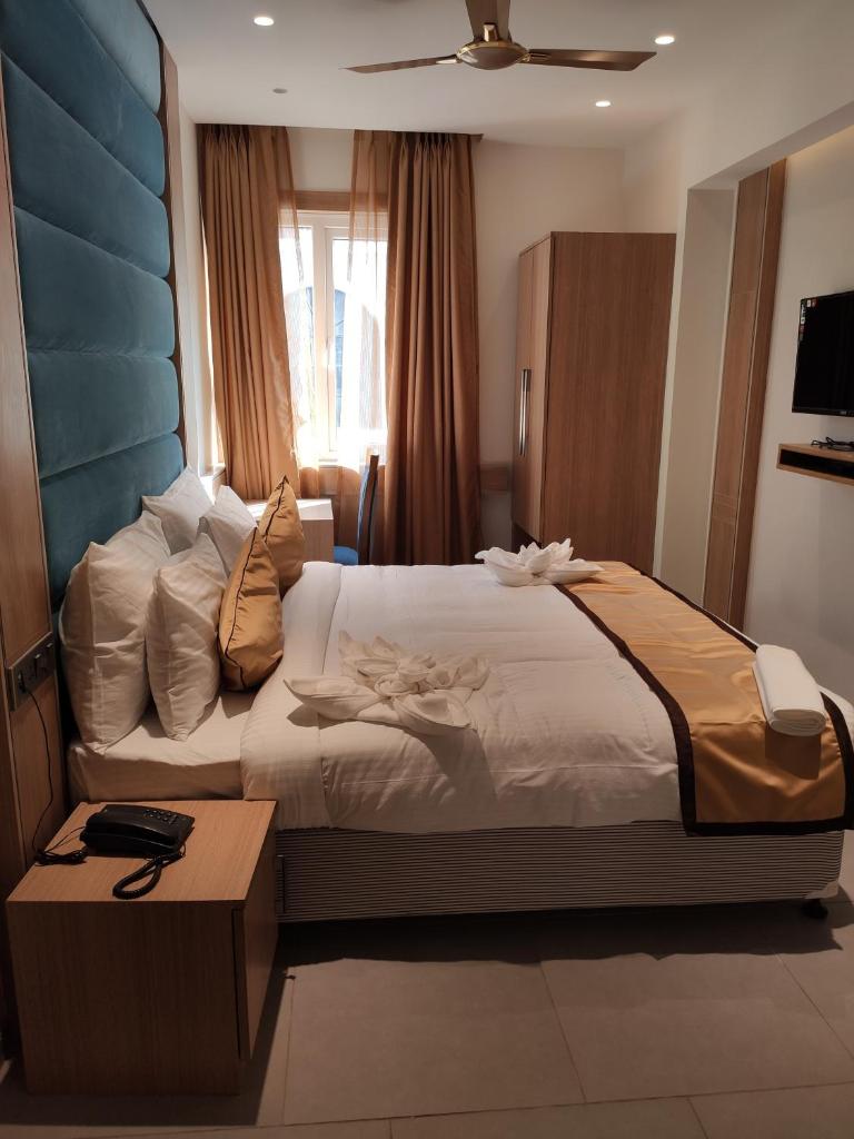 STAYMAKER Apex Hotel photo 3