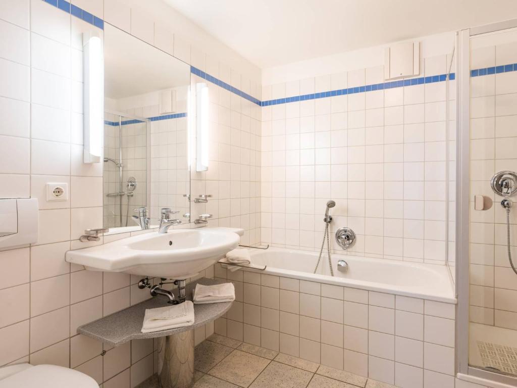 Kaiservillen Heringsdorf - Ferienwohnung mit 1 Schlafzimmer und Balkon D122 photo 4