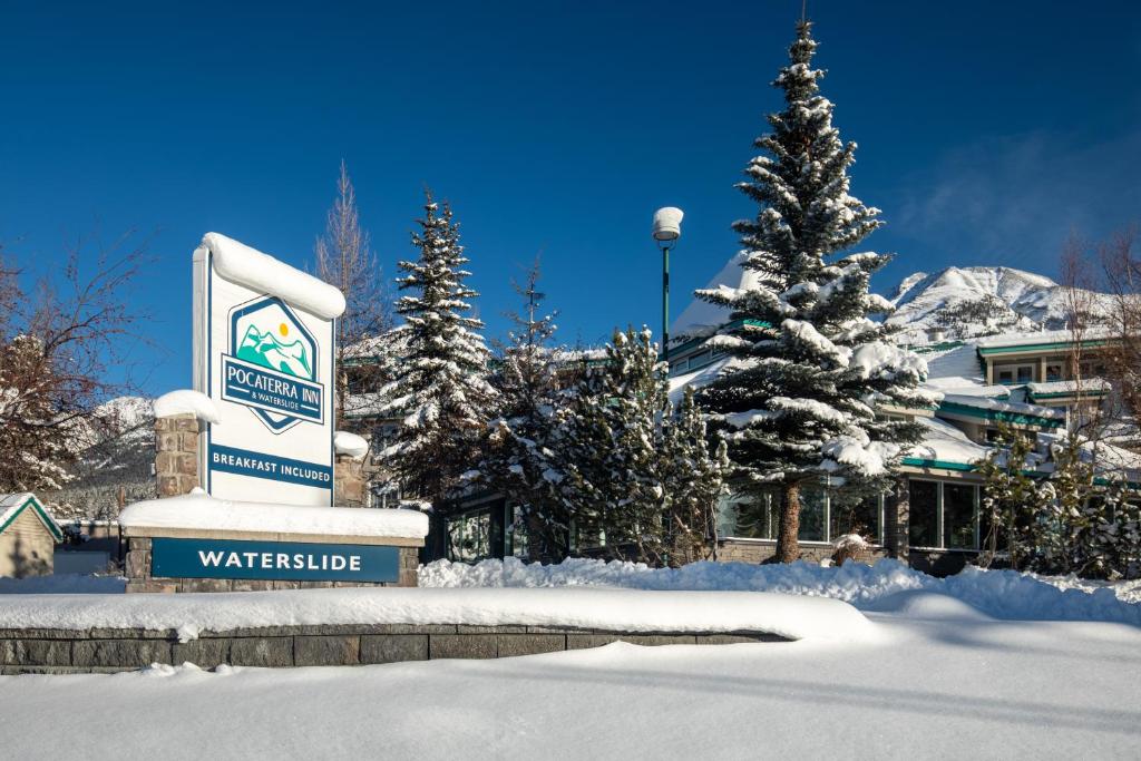 Pocaterra Inn & Waterslide photo 1
