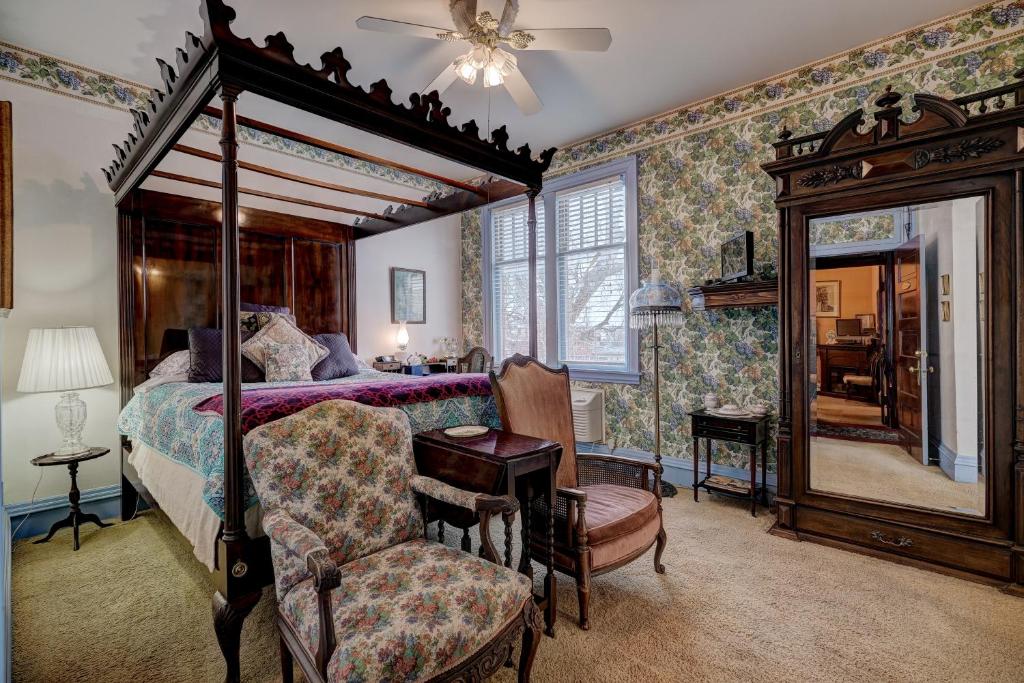 Grandison Inn image