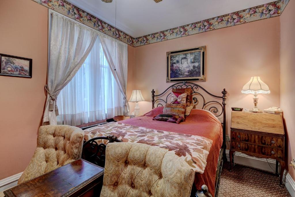 Grandison Inn photo 2