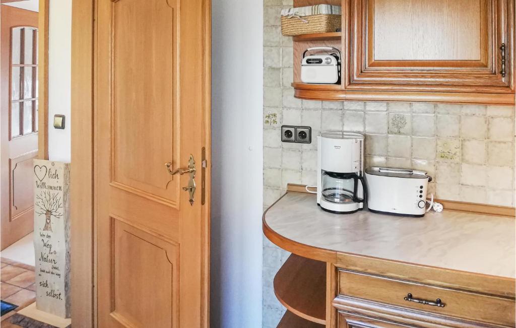 Nice Apartment In Jesberg - Densberg With 2 Bedrooms And Wifi photo 1