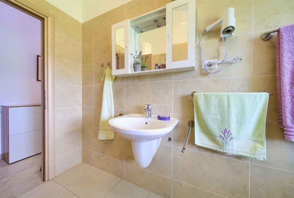 Apartment in Soline/Insel Krk 38395 photo 3