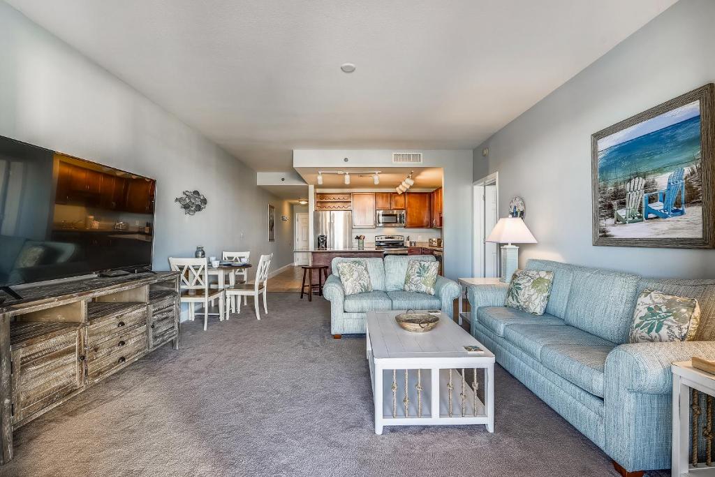 Laketown Wharf Resort #226 by Book That Condo photo 4