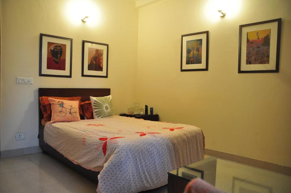 Luxurious Affordable Serviced Apt PariChowk/ExpoMart/Expressway Noida photo 2
