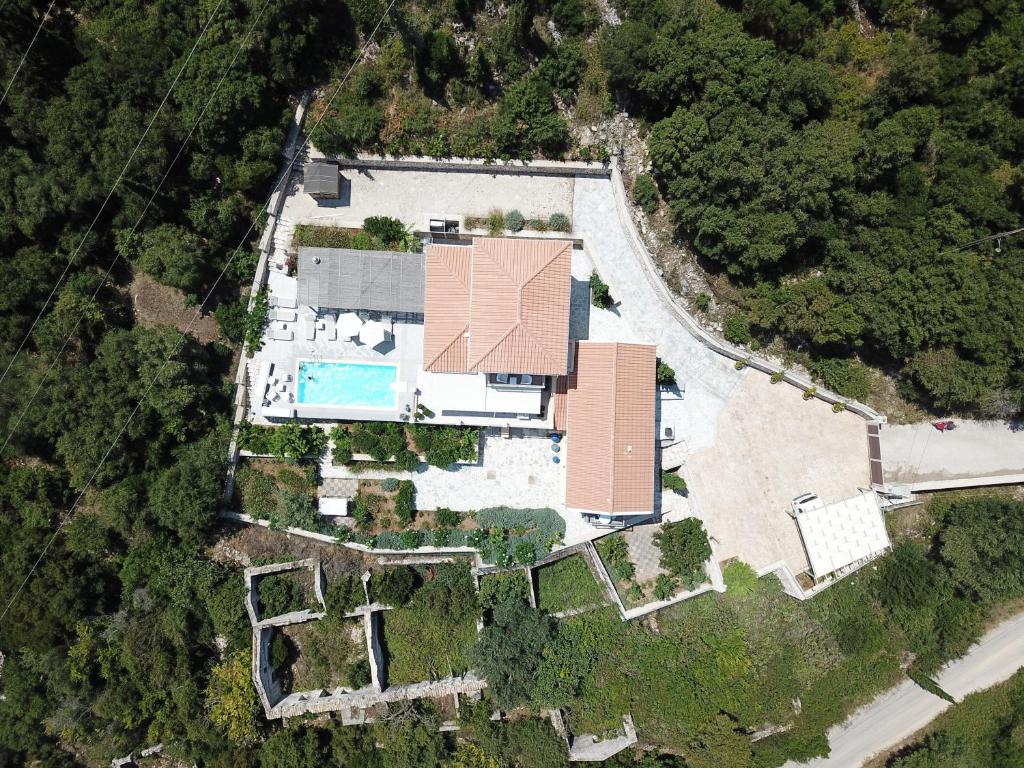 Villa Andromahi photo 2