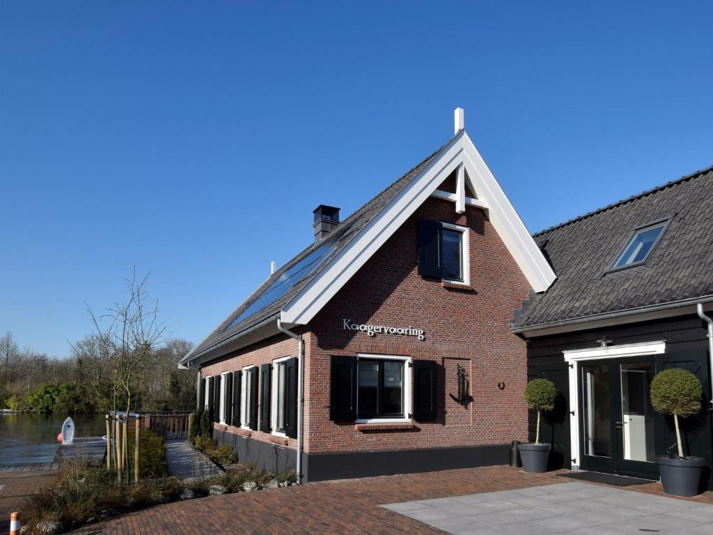 Luxurious Villa with Private Garden in Kaag photo 1
