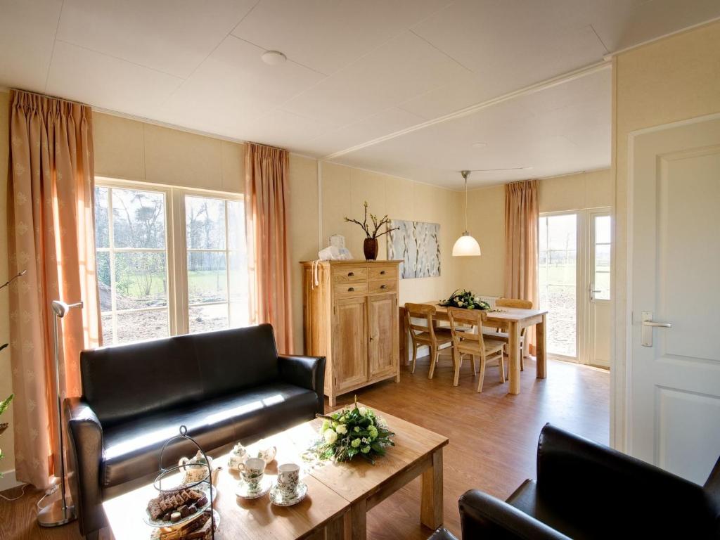 Authentic haystack in Wierden with a terrace photo 3