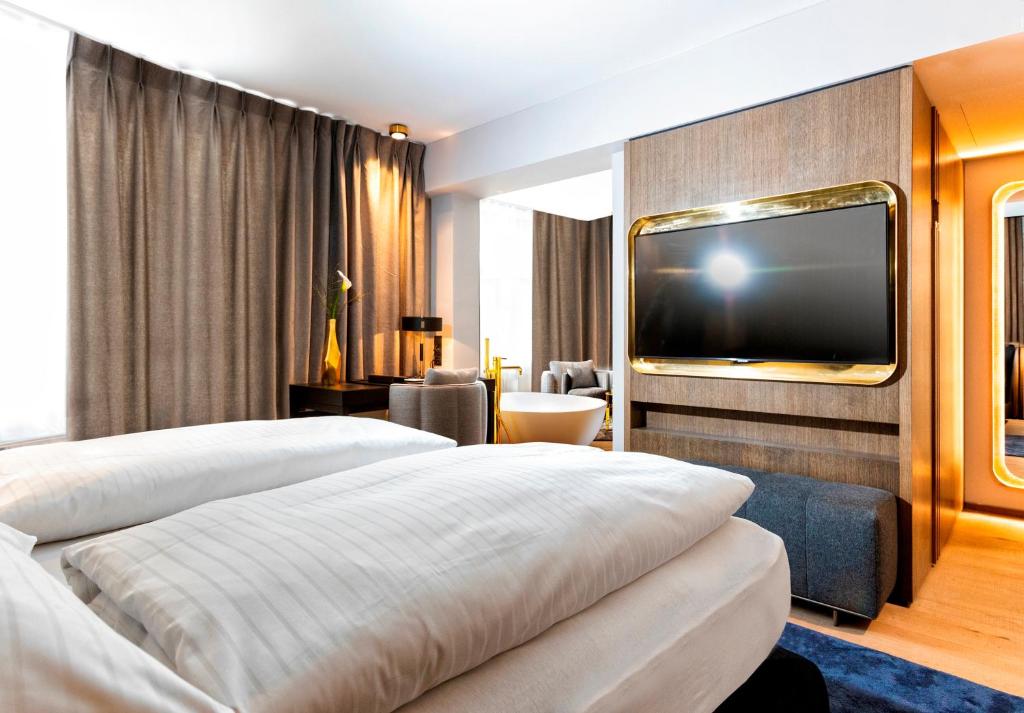 Сьюит (Полулюкс), Hotel Innsbruck