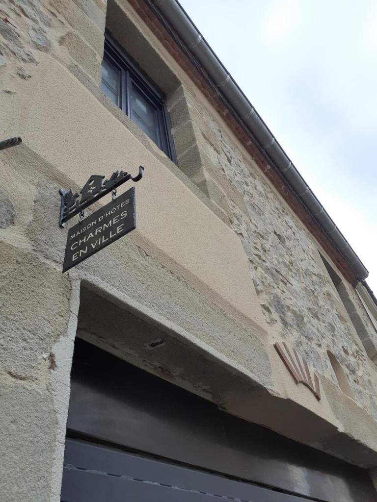 CHARMES EN VILLE Le Charme Atypique photo 2