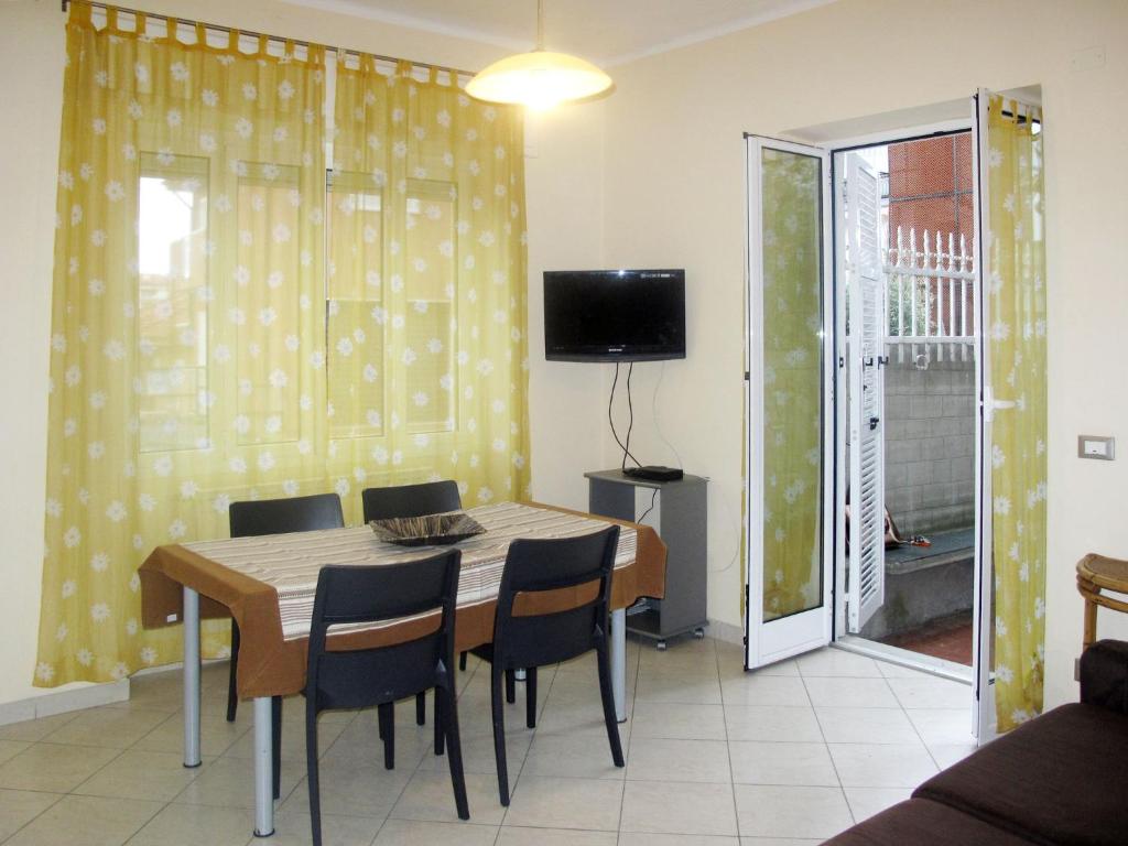Apartment Elena - SLR190 by Interhome photo 3