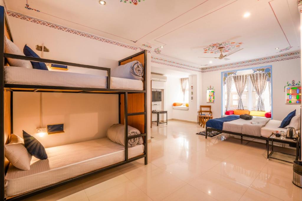 Shalom Backpackers Udaipur photo 3