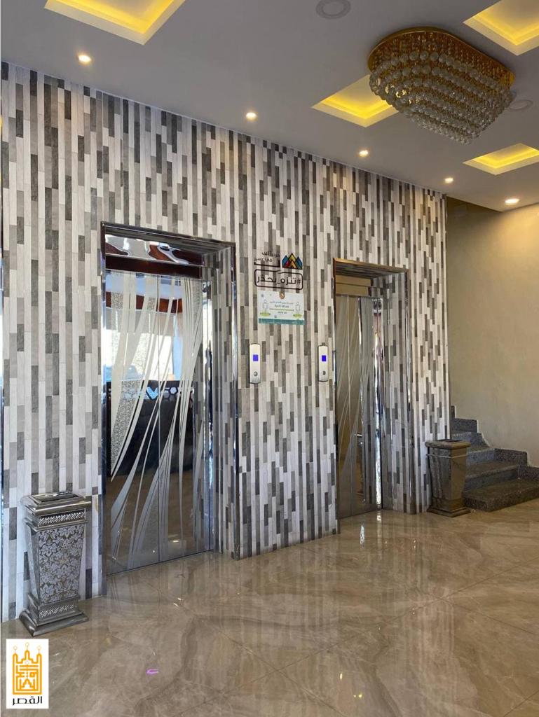 The Palace Hotel Suites photo 1