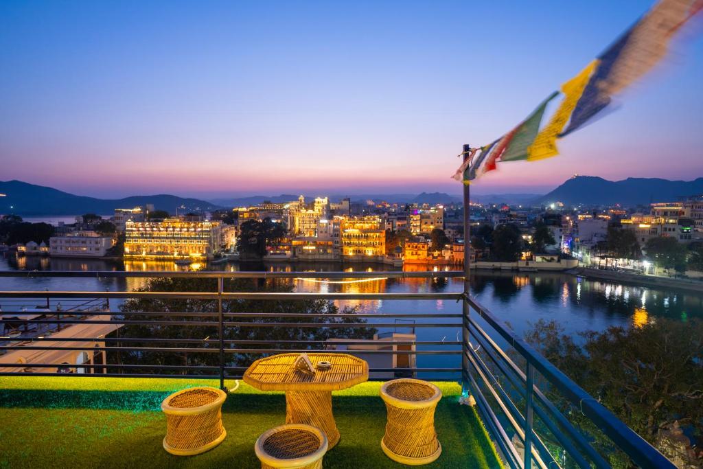 Shalom Backpackers Udaipur photo 2