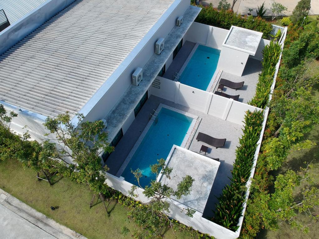 Toledo Pool Villa photo 4