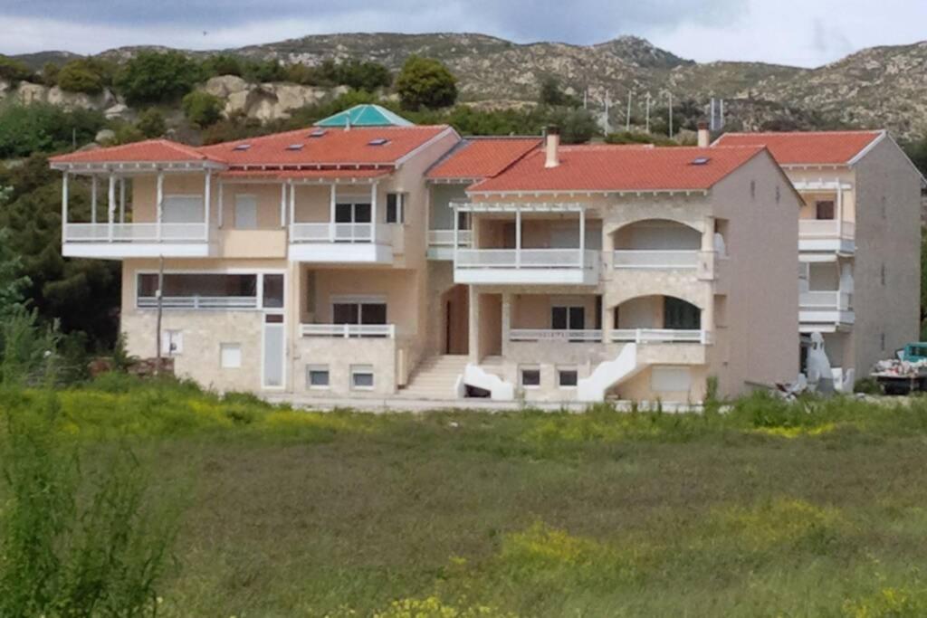 VILLEA VILLAGE photo 1