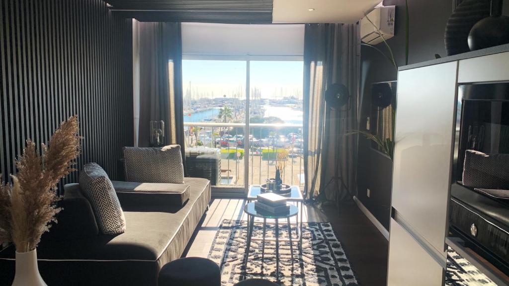 Appartement vue port et accès direct mer, centre ville de la Grande Motte prés de Montpellier photo 1