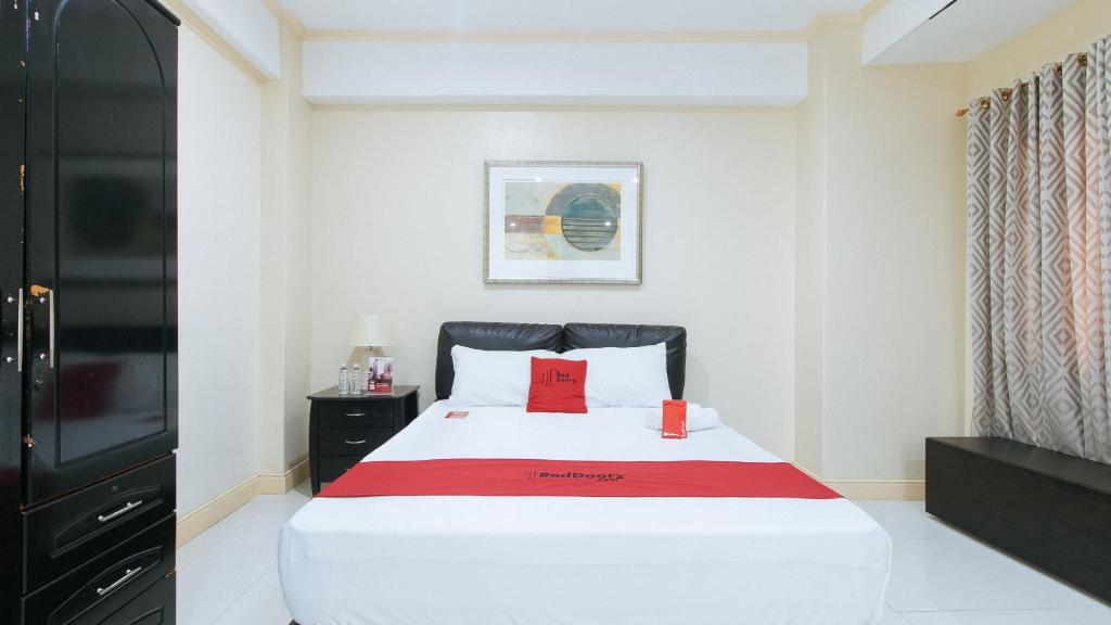 Двухместный (Двухместный номер с 1 кроватью), RedDoorz Plus @ Better Living Paranaque