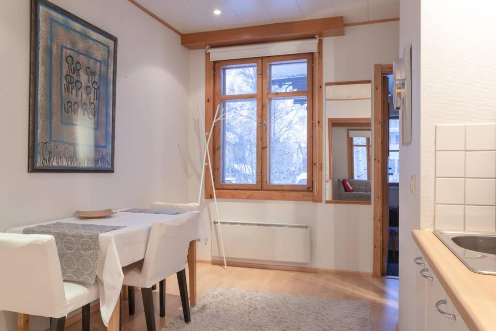 Cozy 1 Br Apt and Free parking by the Railway station photo 4
