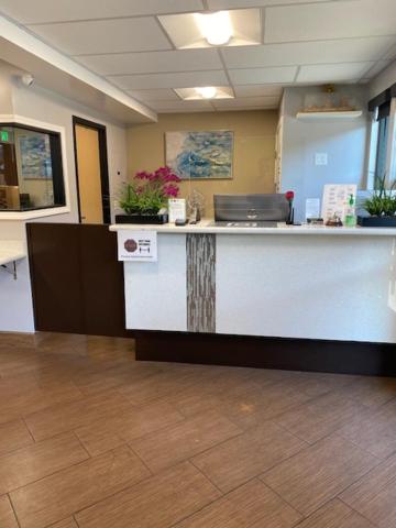 Convention Center Inn & Suites photo 4