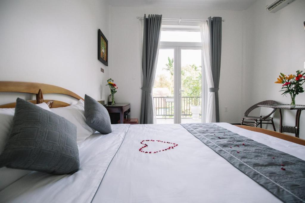 Двухместный (Двухместный номер с 1 кроватью, вид на сад), Van's Serene Garden Homestay