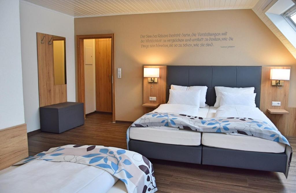 Cafe-Hotel Altreuter photo 1