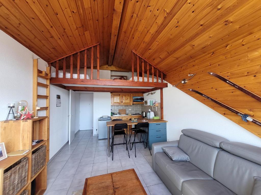Agréable T3 mezzanine jusqu'à 5 personnes photo 2