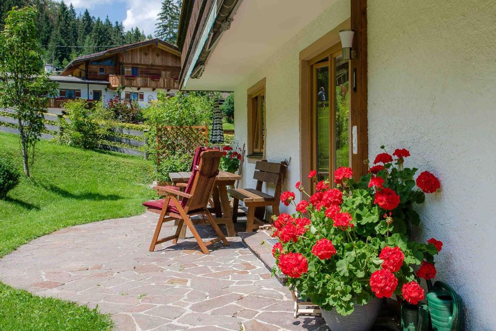 Ferienwohnung Alpinenhof photo 3