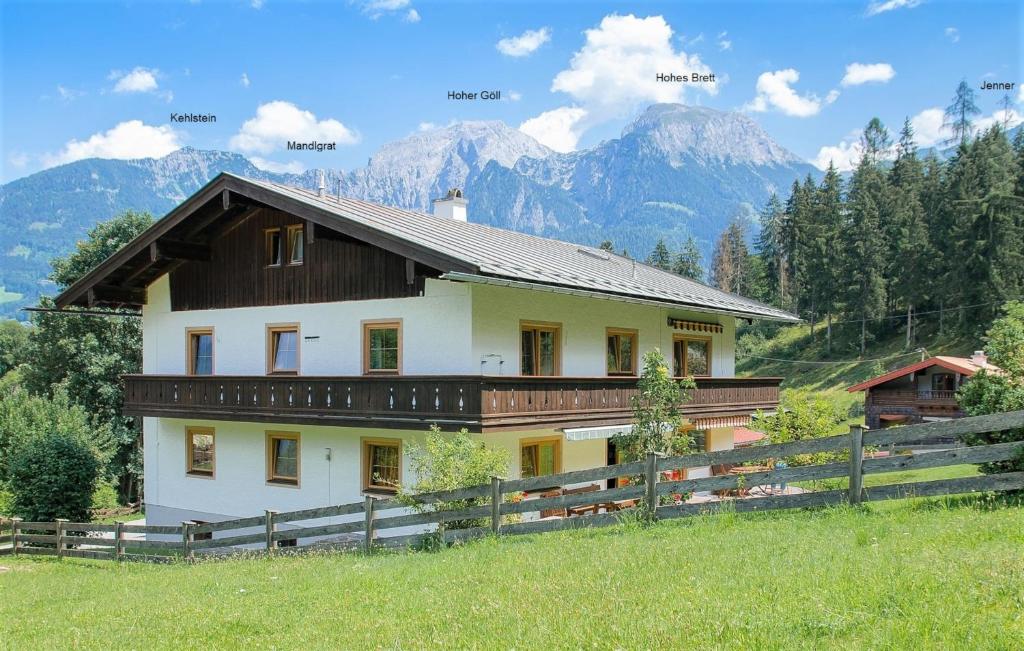 Ferienwohnung Alpinenhof photo 1