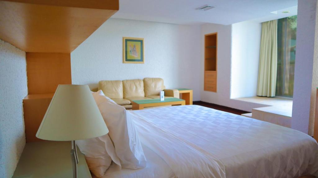 Holiday Inn Morelia, an IHG Hotel photo 3