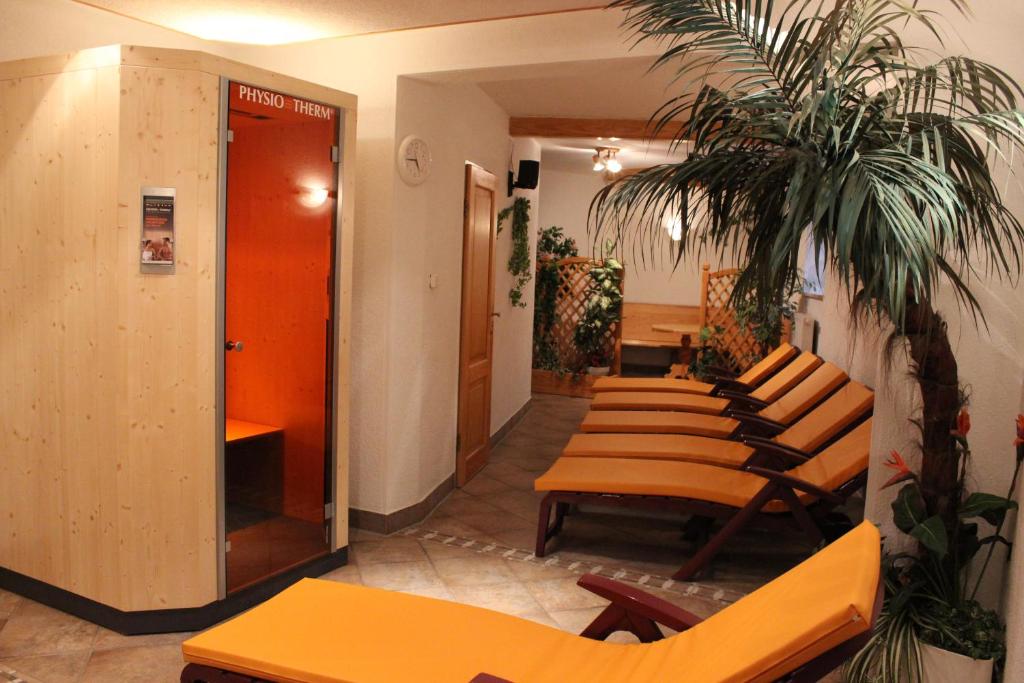 Landhotel Gasthof Zwota photo 4