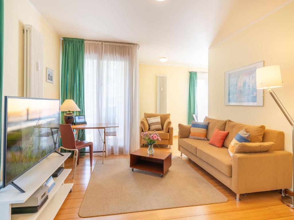 Kaiservillen Heringsdorf - Ferienwohnung mit 1 Schlafzimmer und Balkon D122 photo 1