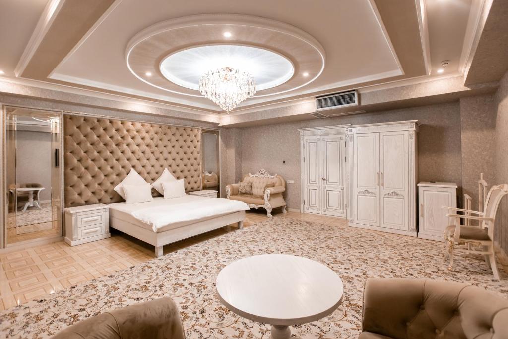 OydinPlaza Hotel photo 1