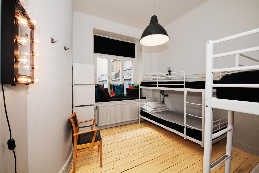 Номер (Кровать в общем номере для женщин с 4 кроватями), City Backpackers Hostel