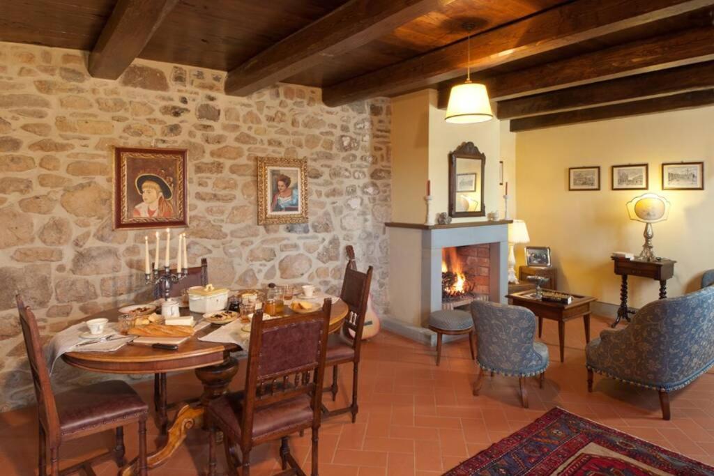 VILLA LIZ Tuscany, private pool, hot tub, property fenced, pets allowed photo 2