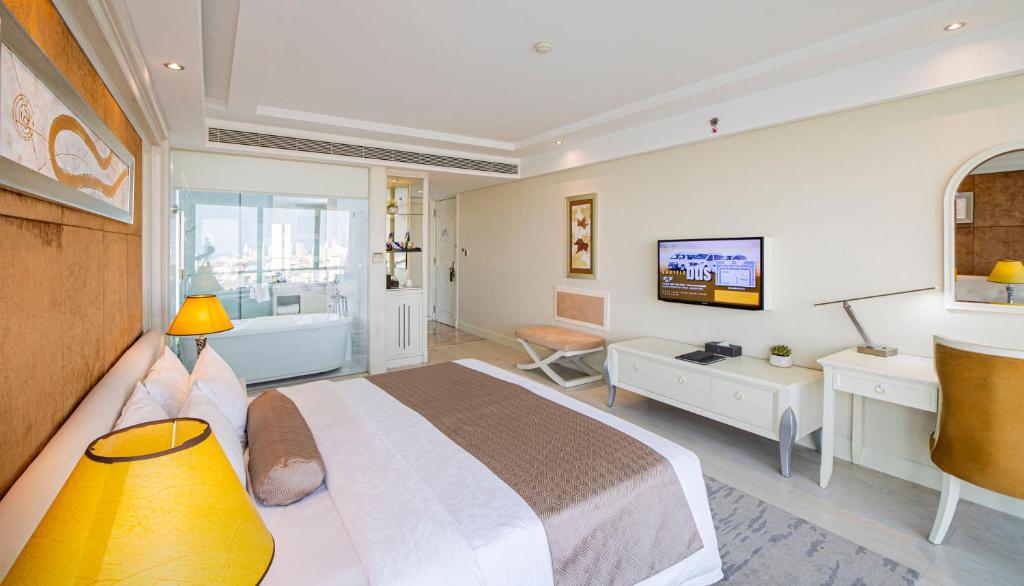 Двухместный (Двухместный полулюкс с 1 кроватью, вид на реку), Brilliant Hotel