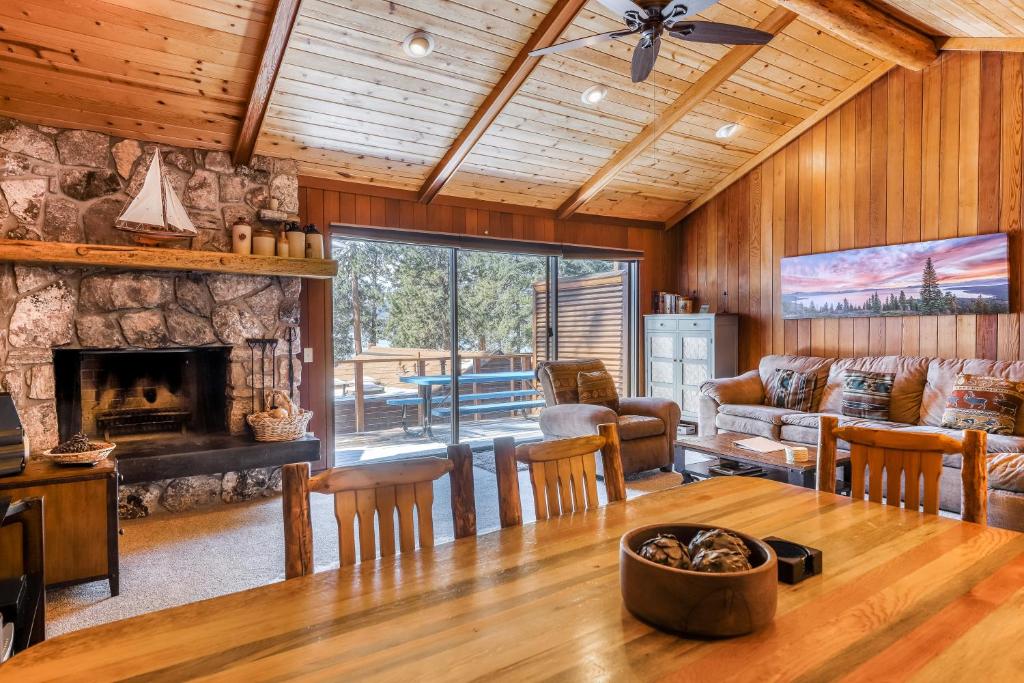 Lake Tahoe Oasis Views photo 3