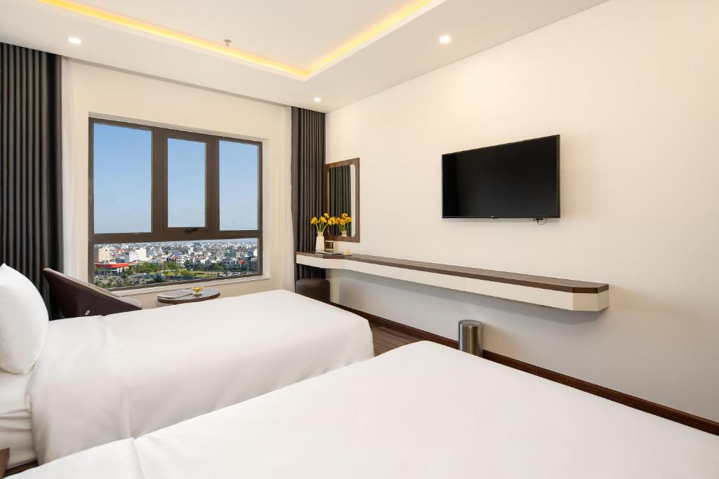 Tân Phương Nam Hotel & Apartment
