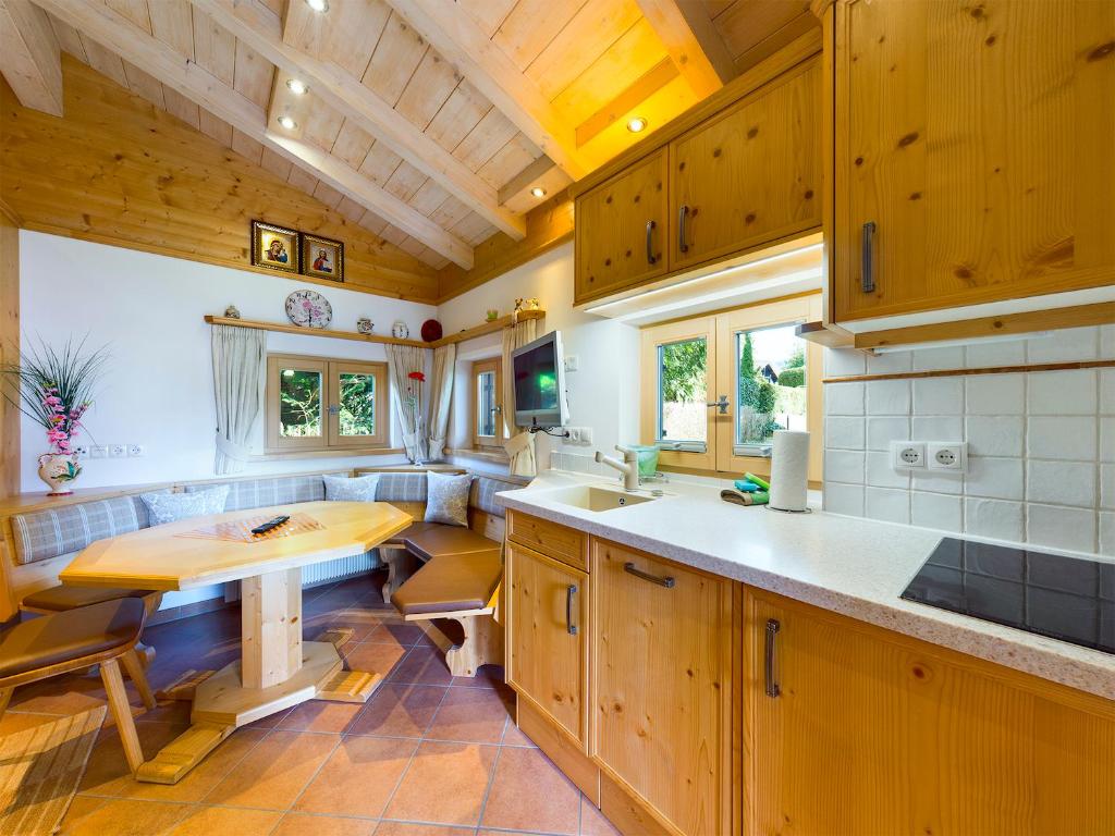 Tiny-Chalet photo 2