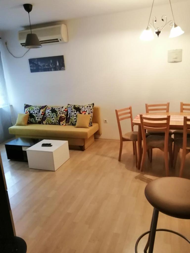 Apartment Lili photo 2