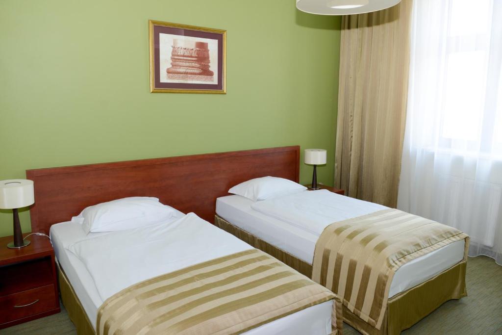 Hotel Vis a Vis Łańcut photo 2
