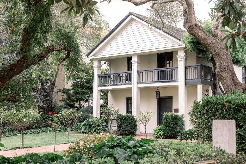 Merritt House Hotel image