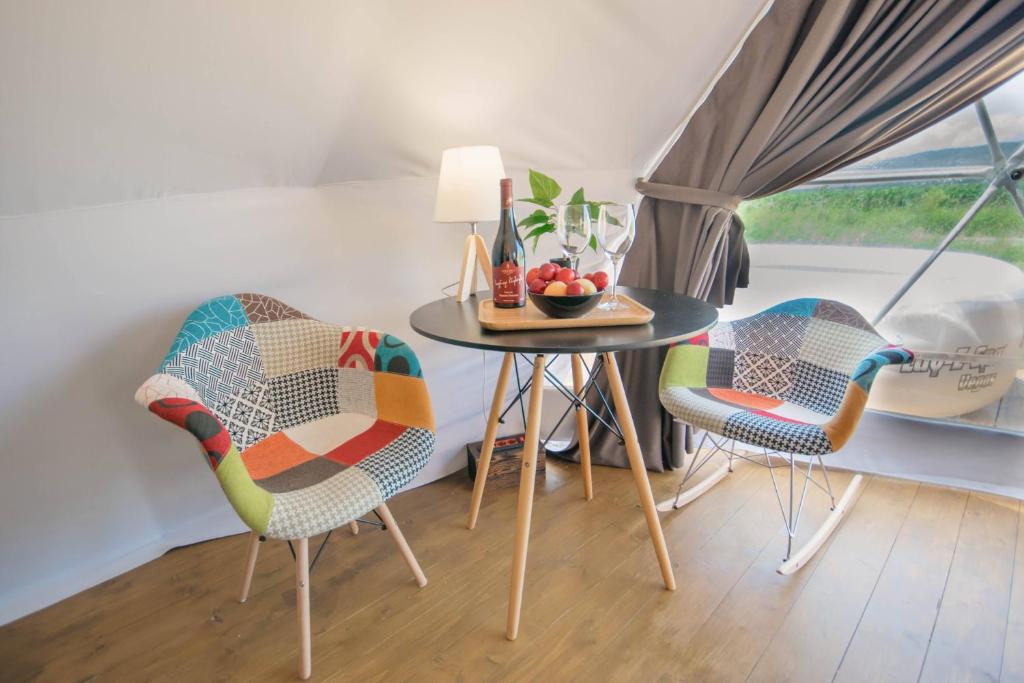 Jewelberry Glamping Hotel Tbilisi photo 3