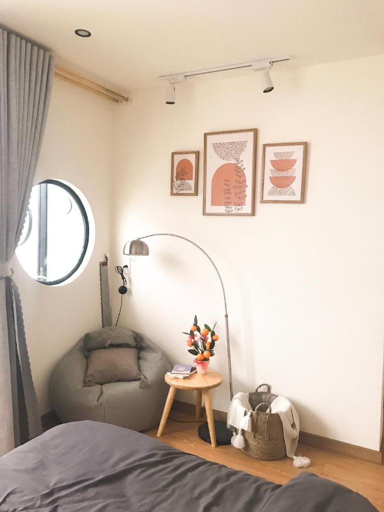 Ngày Tháng 5 - MayDay