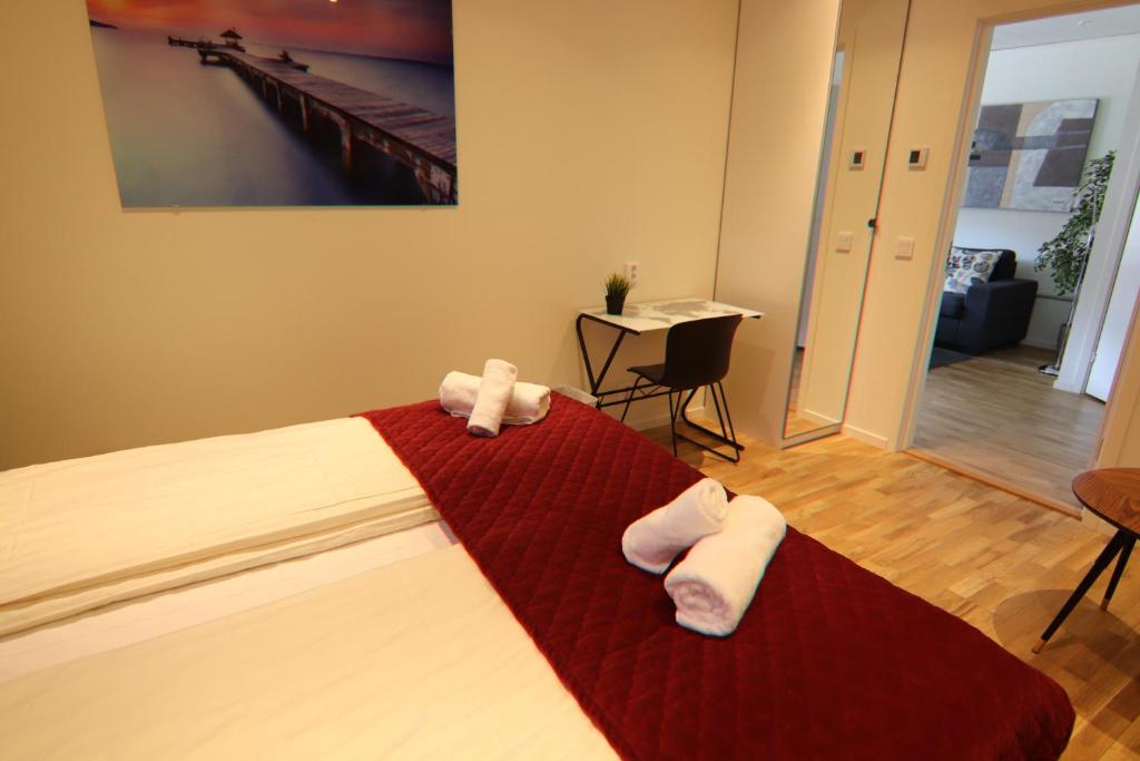 City HotelApartment photo 1