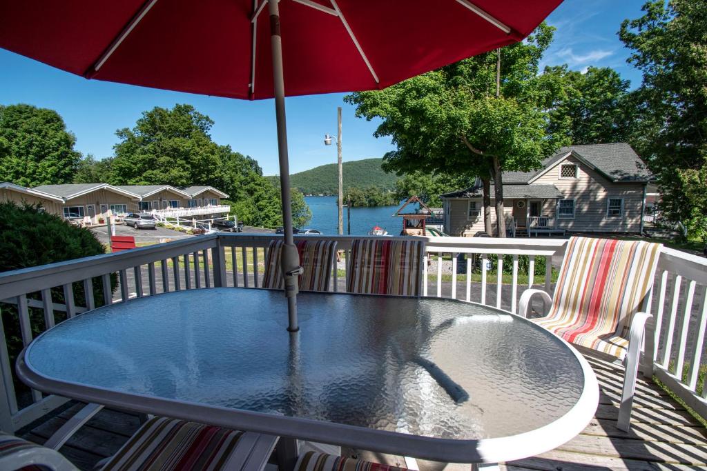 Tea Island Resort image