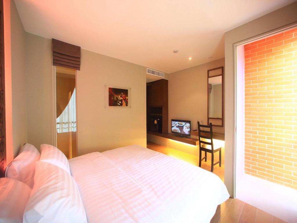 Двухместный (Двухместный номер Делюкс с 1 кроватью), Silom One