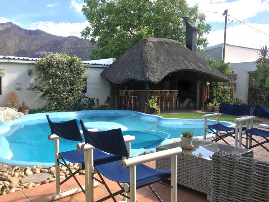 John Montagu Accommodation photo 1