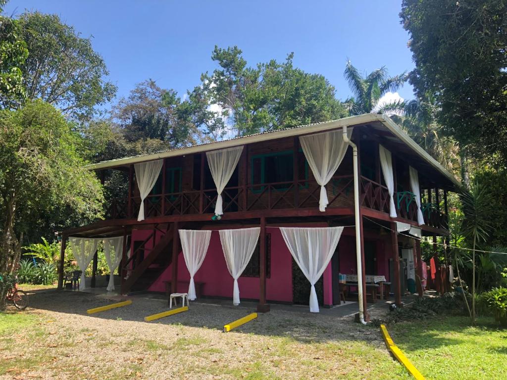 Aldina s Guest House photo 4